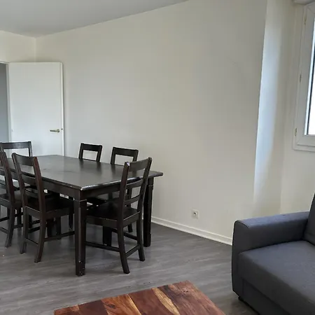 A 500m Paris, 130m2 Avec 4ch, Balcon Et Parking 公寓